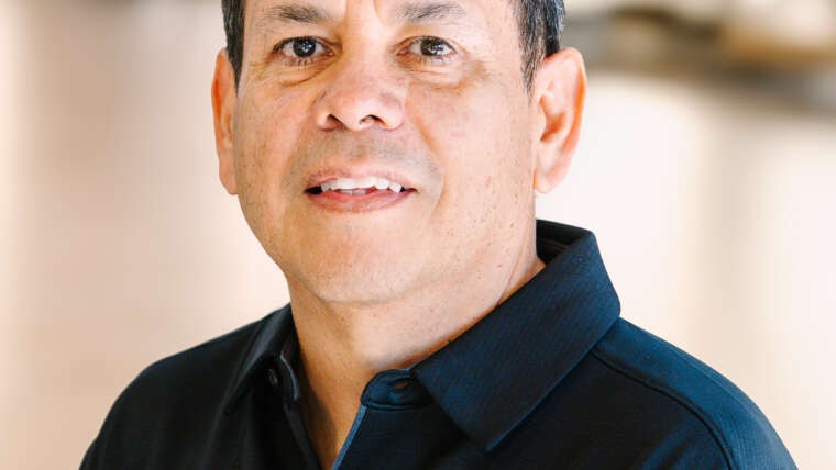 Robert Hernandez